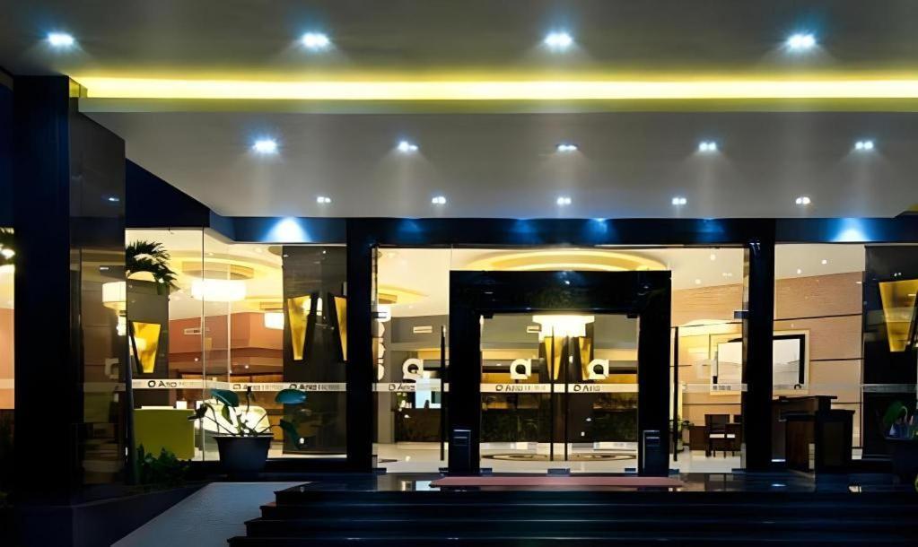 Aria Barito Hotel Банджармасін Екстер'єр фото