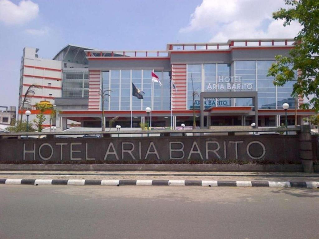 Aria Barito Hotel Банджармасін Екстер'єр фото
